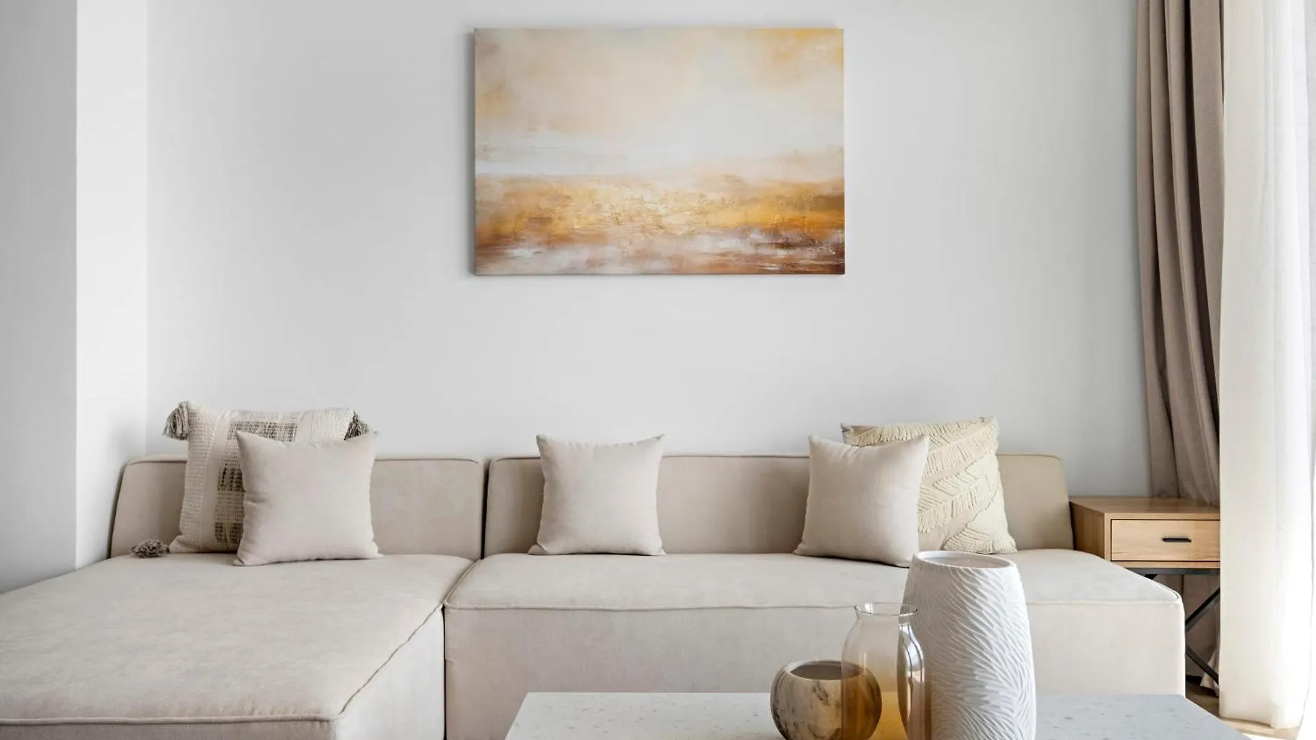 Amazing 2Br With A Lagoon View In Creek Harbour contacts