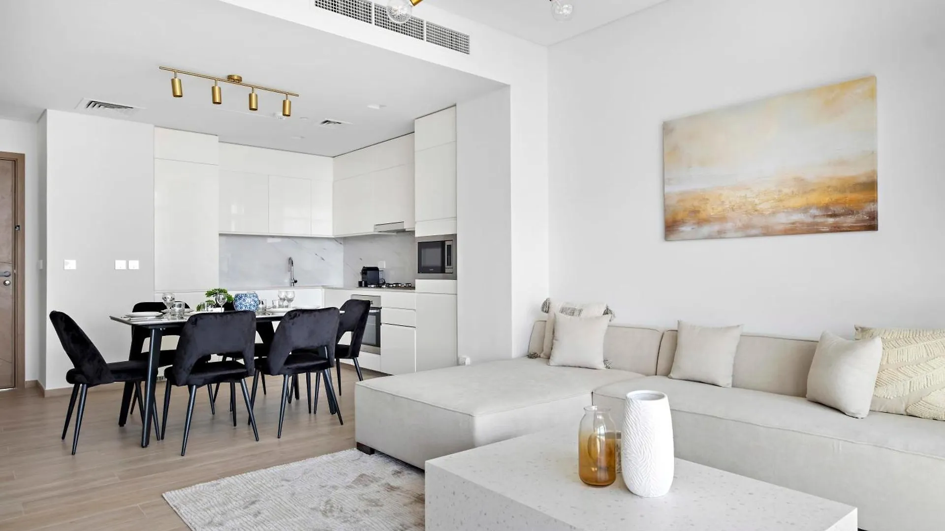 Amazing 2Br With A Lagoon View In Creek Harbour Dubai
